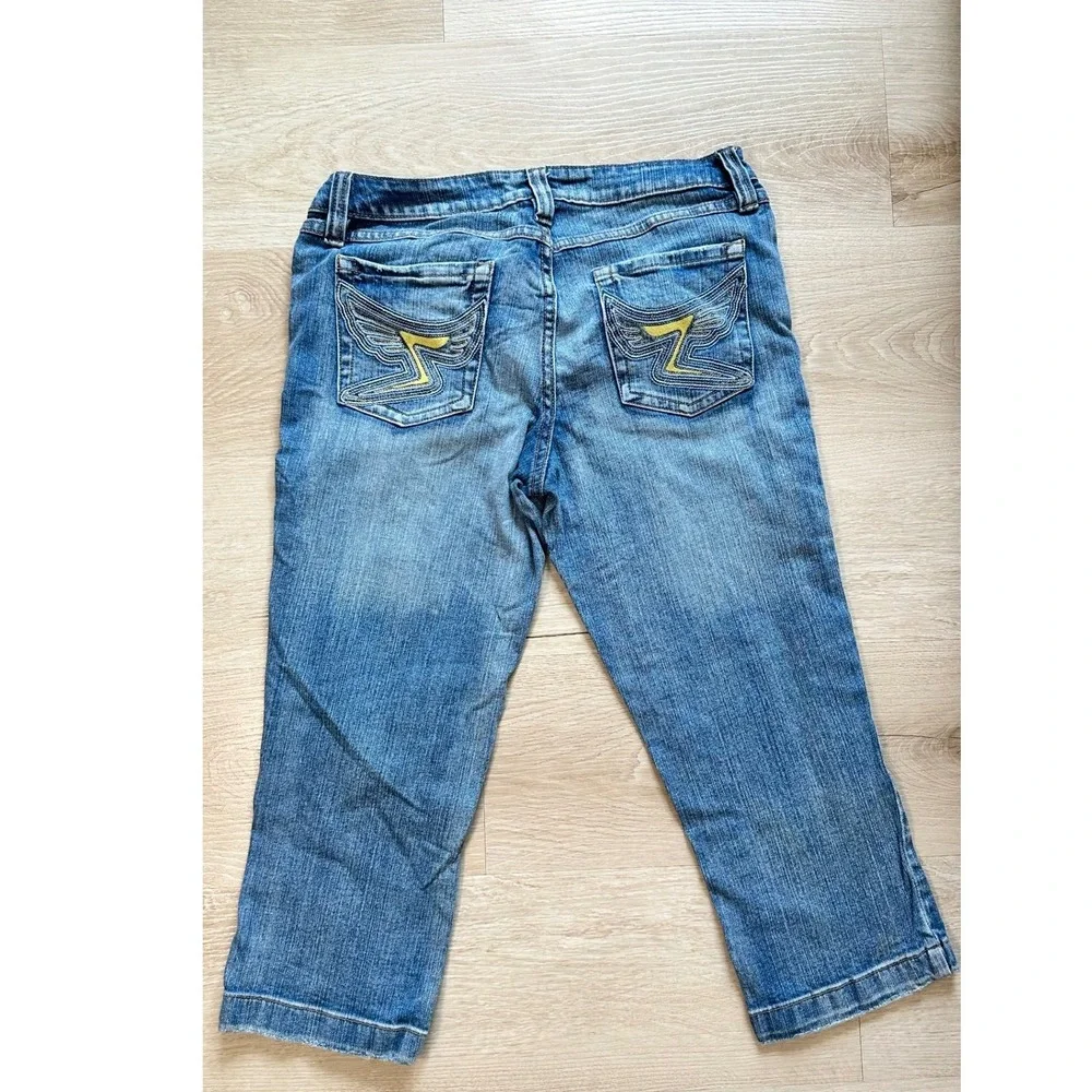 Y2K Low Rise Capri Denim Jeans Women Junior 7  Washed Embroidered Wing Pocket